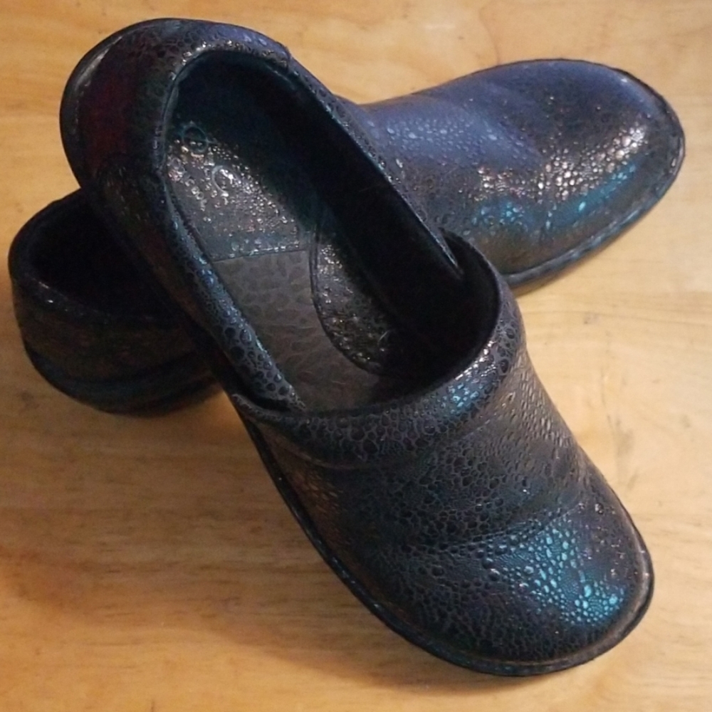 B.O.C. Peggy Clogs